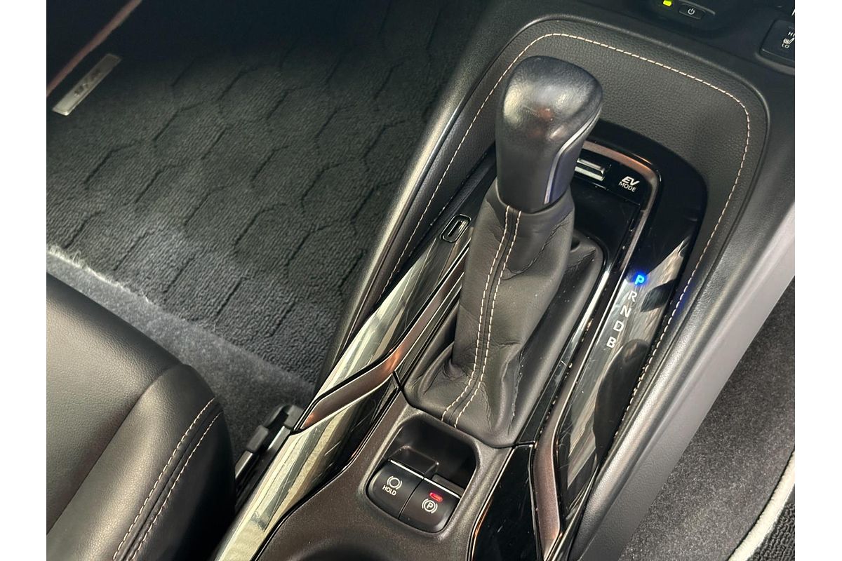 2020 Toyota Corolla Touring Hybrid WxB ZWE211