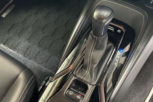 2020 Toyota Corolla Touring Hybrid WxB ZWE211
