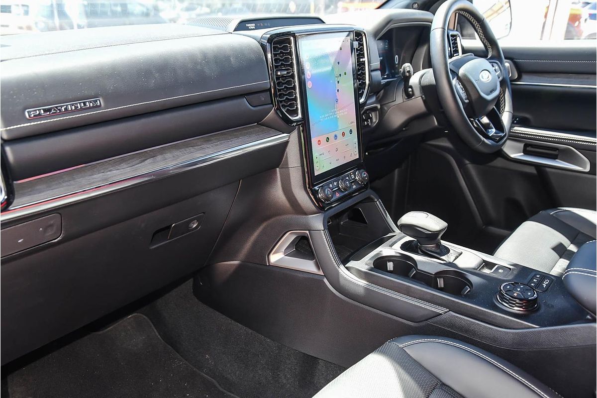 2024 Ford Everest Platinum