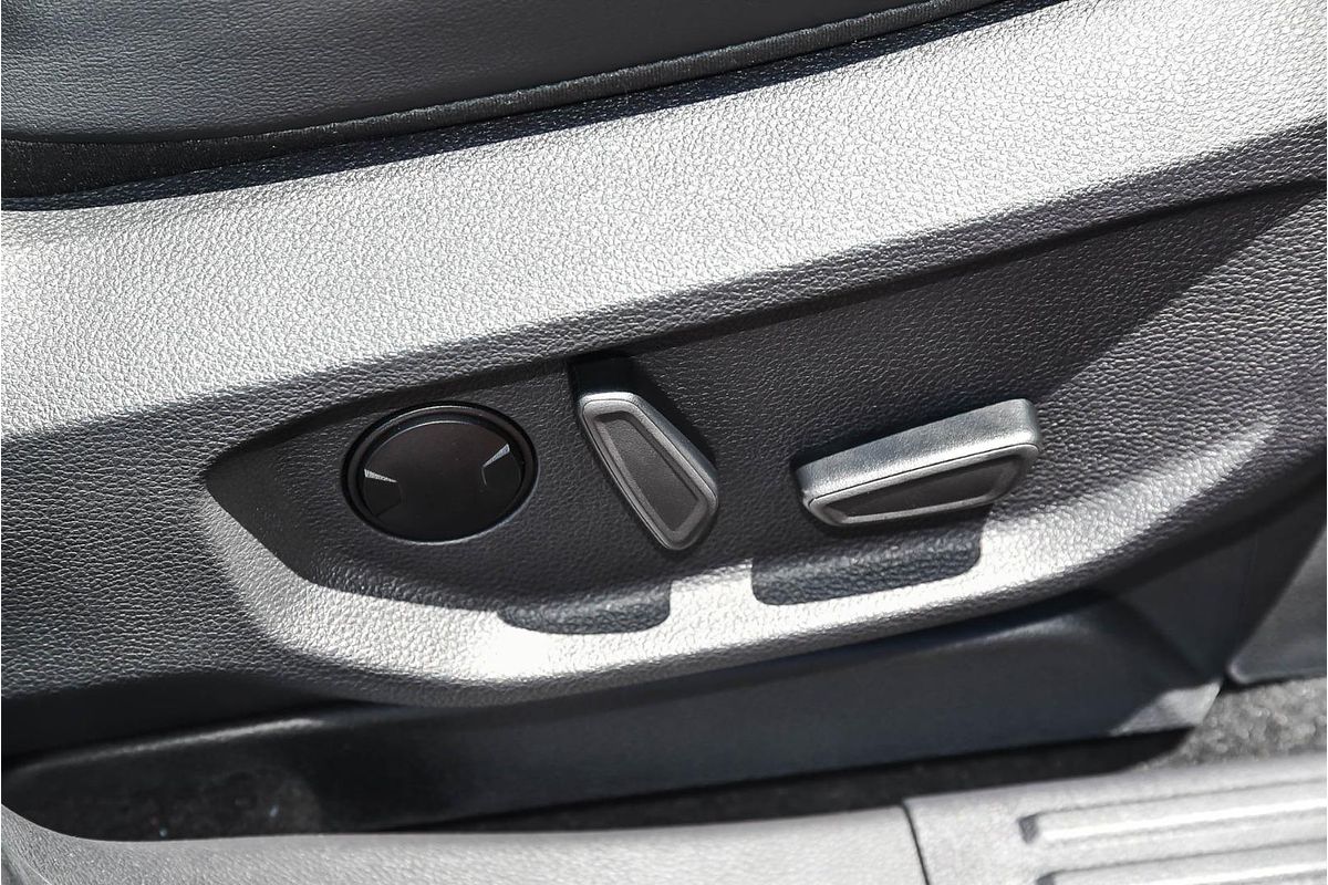 2024 Ford Everest Platinum