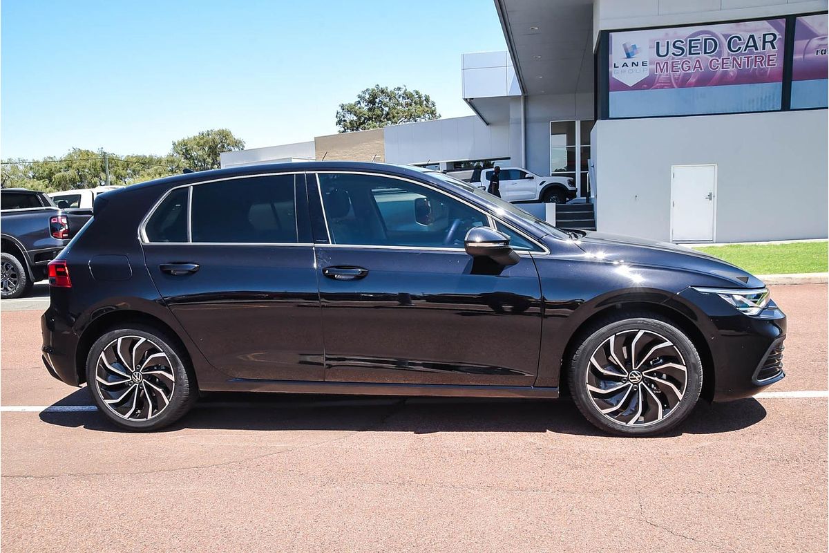 2023 Volkswagen Golf 110TSI 8