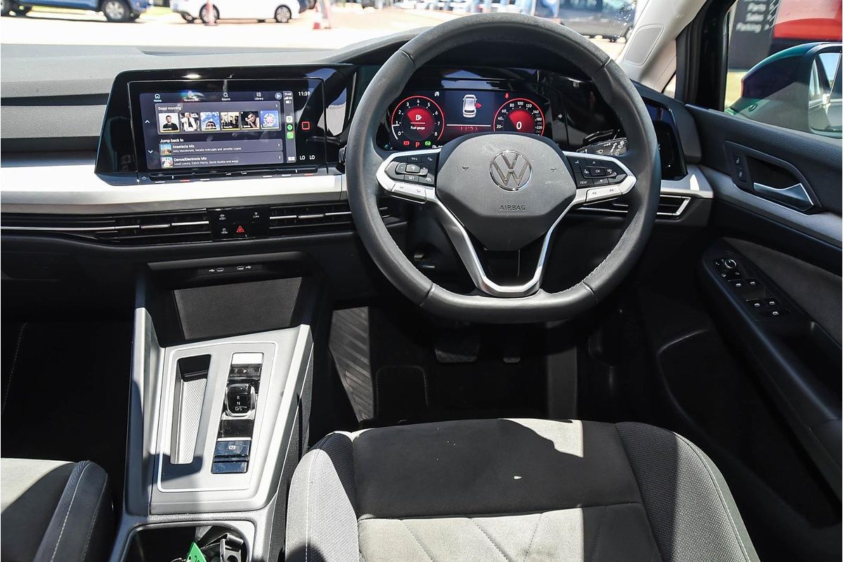 2023 Volkswagen Golf 110TSI 8