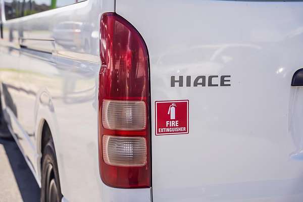 2018 Toyota Hiace Commuter KDH223R