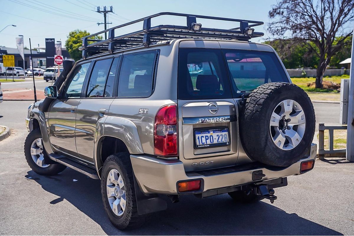 2007 Nissan Patrol ST GU IV