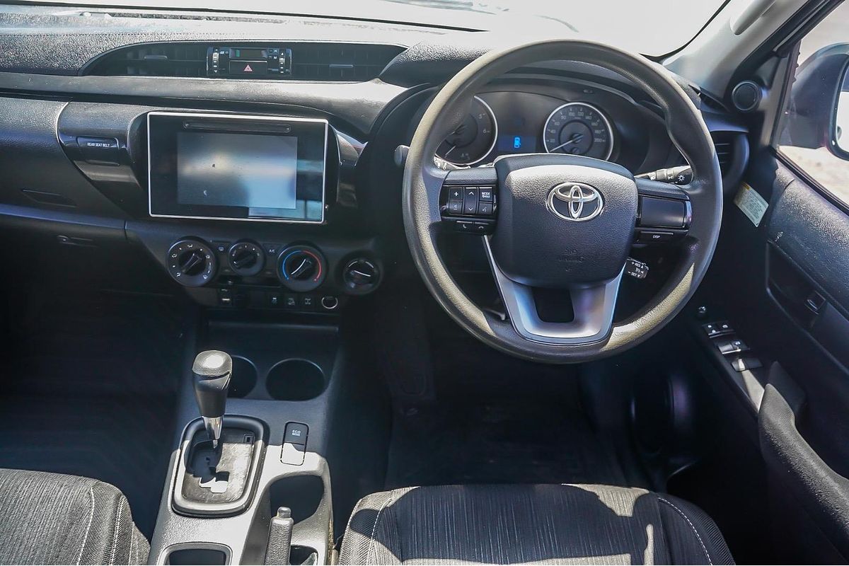 2019 Toyota Hilux SR GUN126R 4X4