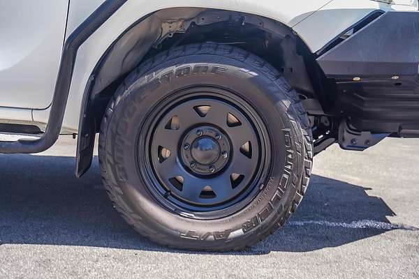 2019 Toyota Hilux SR GUN126R 4X4