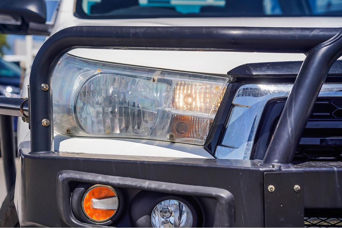 2019 Toyota Hilux SR GUN126R 4X4