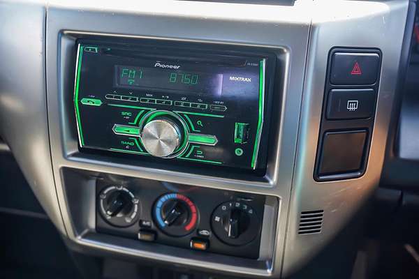 2007 Nissan Patrol ST GU IV