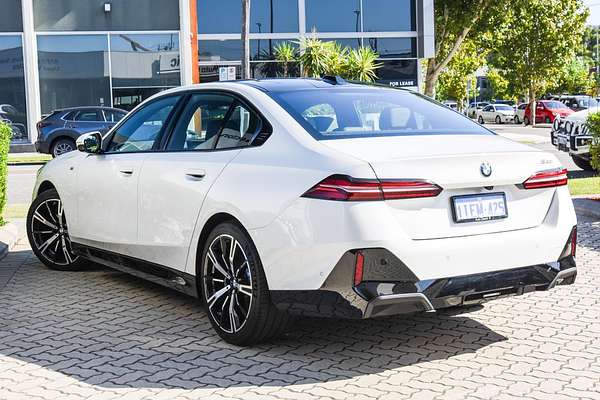 2024 BMW 5 Series 520i M Sport G60