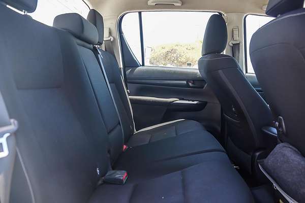 2019 Toyota Hilux SR GUN126R 4X4