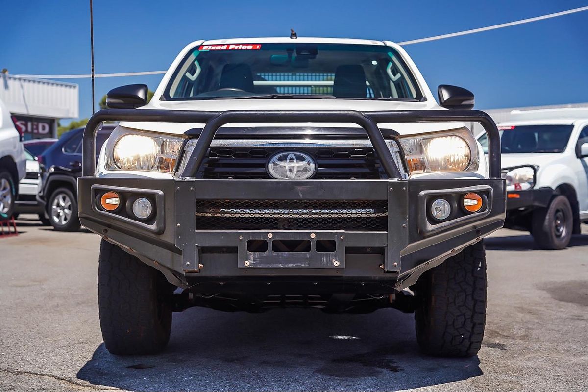 2020 Toyota Hilux SR GUN126R 4X4