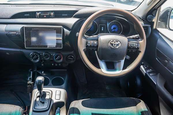 2020 Toyota Hilux SR GUN126R 4X4