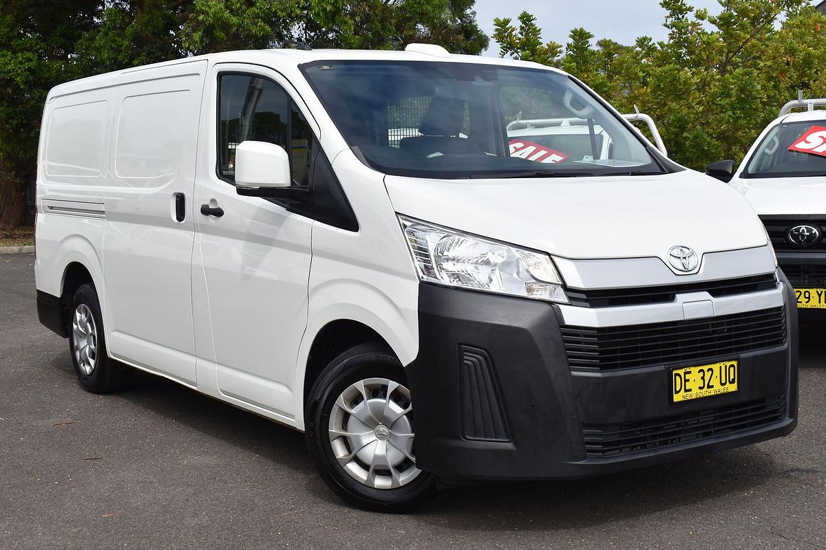 2022 Toyota Hiace GDH300R LWB