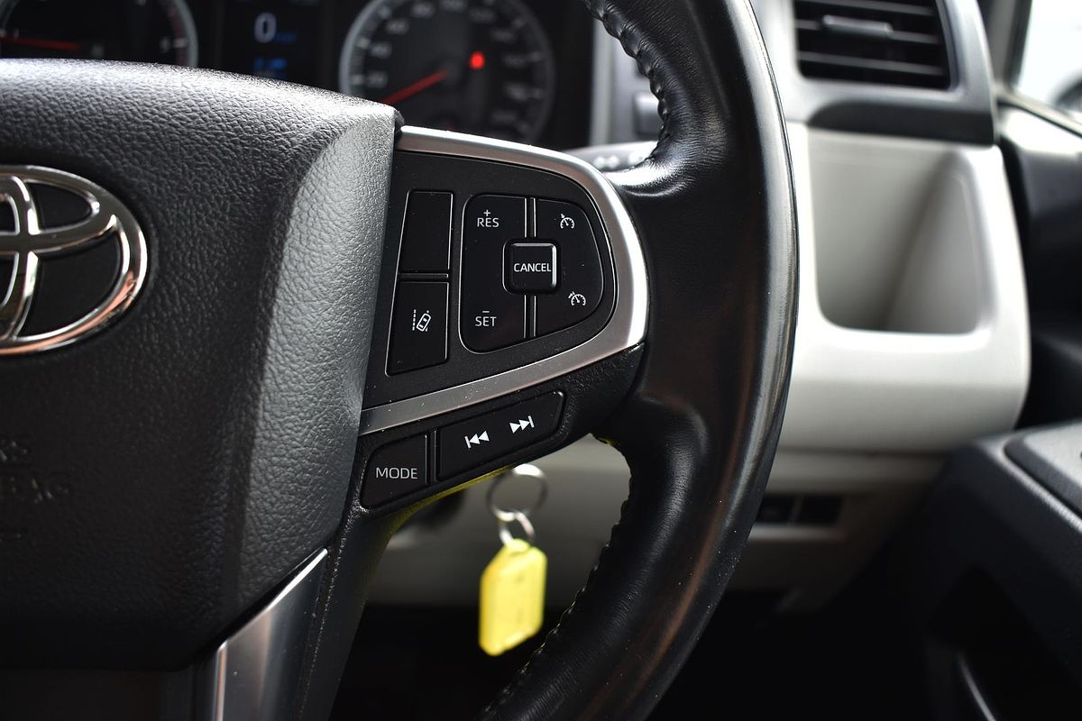 2022 Toyota Hiace GDH300R LWB