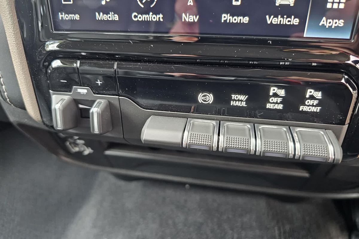 2023 RAM 2500 Laramie Rambox DJ 4X4