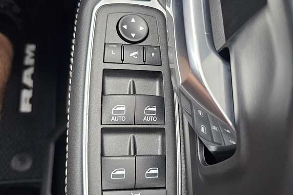 2023 RAM 2500 Laramie Rambox DJ 4X4