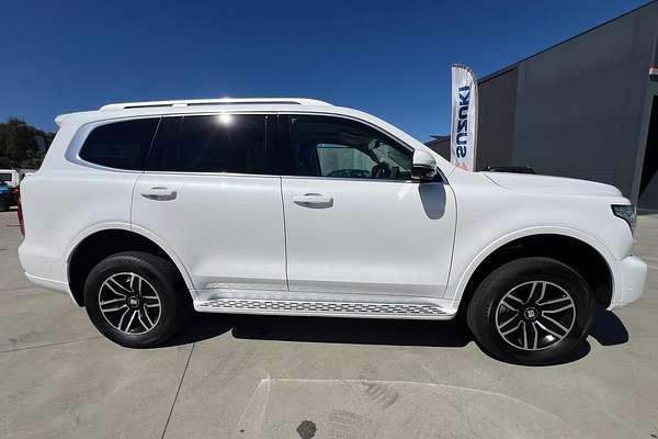 2024 GWM Tank 500 Lux Hybrid P03