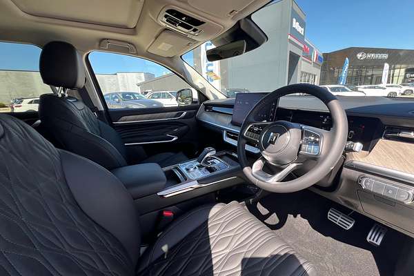 2024 GWM Tank 500 Lux Hybrid P03