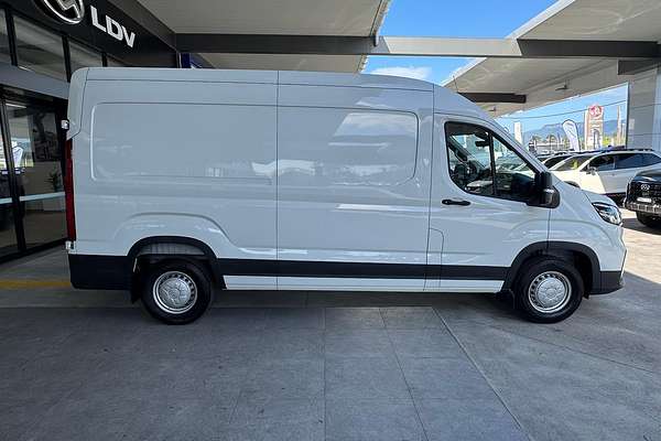 2024 LDV Deliver 9 LWB