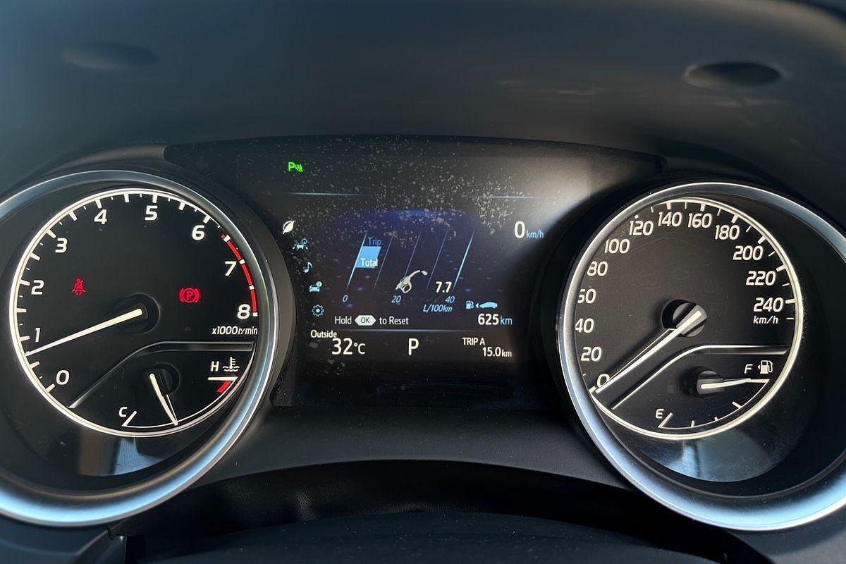 2018 Toyota Camry Ascent Sport ASV70R