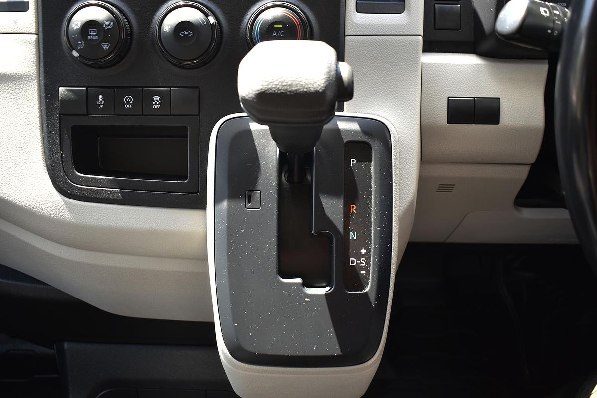 2022 Toyota Hiace GDH300R LWB