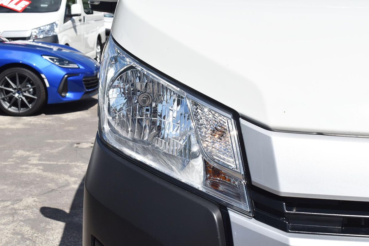 2022 Toyota Hiace GDH300R LWB