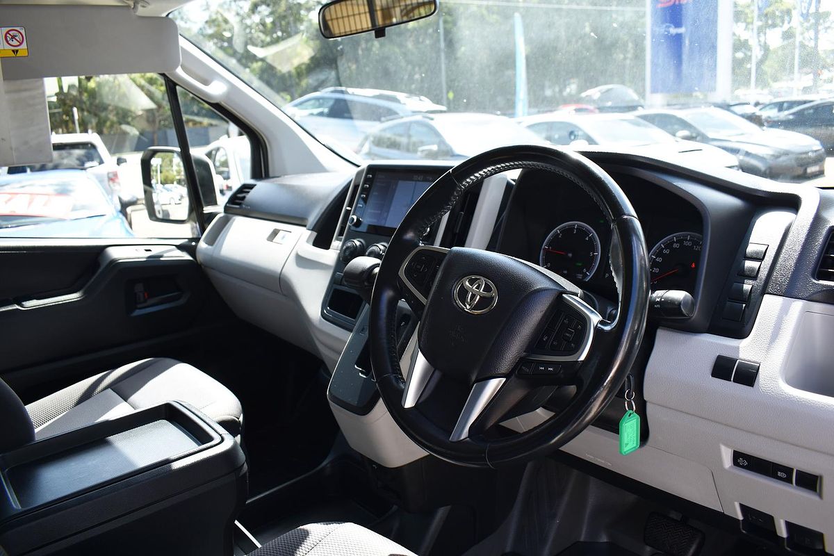 2022 Toyota Hiace GDH300R LWB