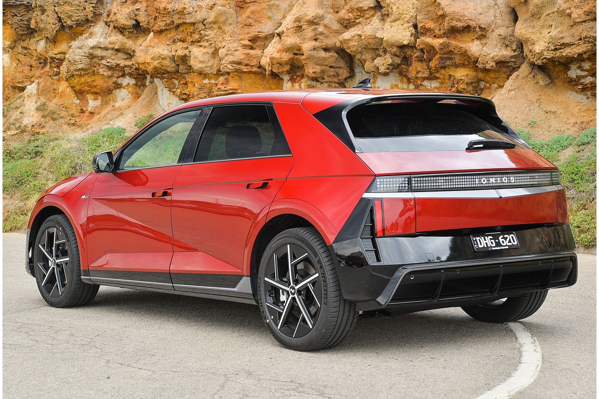 2024 Hyundai IONIQ 5 DYNAMIQ N Line NE.V5