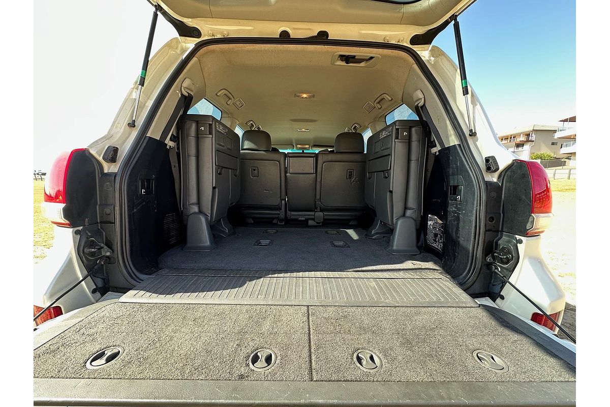 2011 Toyota Landcruiser GXL VDJ200R