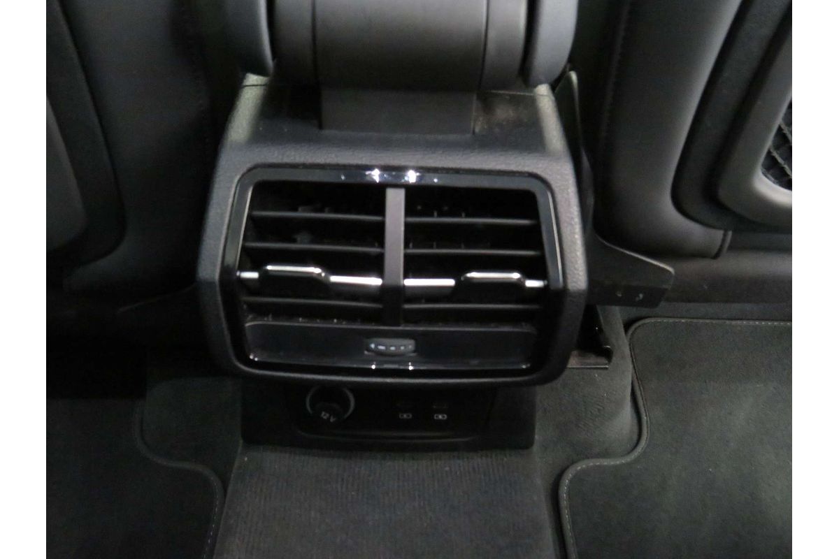 2022 Audi Q3 35 TFSI S Line F3