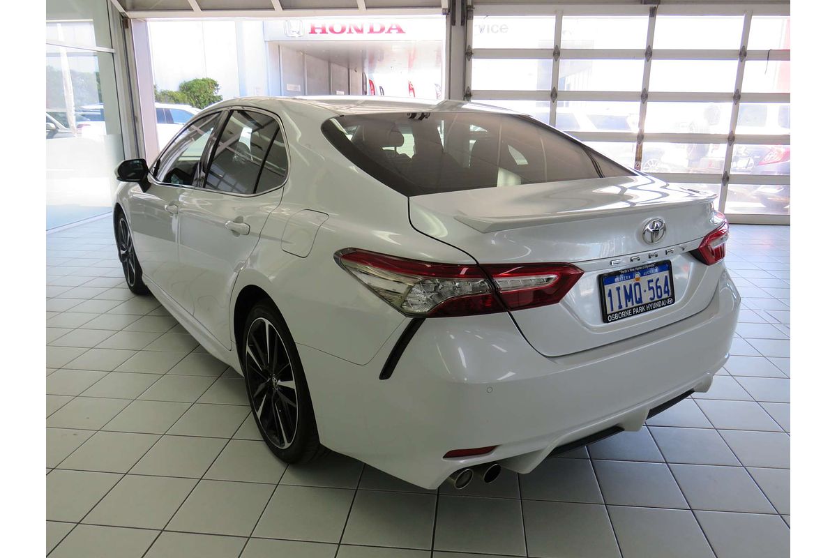 2019 Toyota Camry SX GSV70R