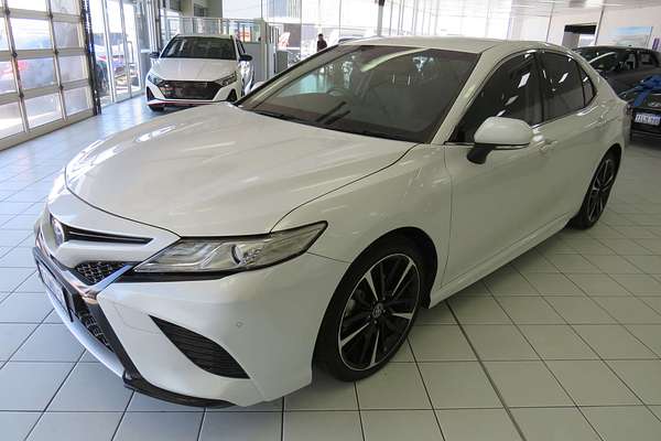 2019 Toyota Camry SX GSV70R