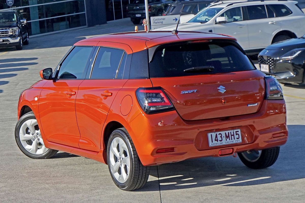 2024 Suzuki Swift Hybrid Plus UZ