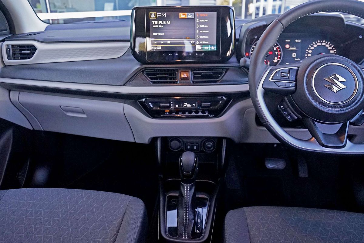 2024 Suzuki Swift Hybrid Plus UZ