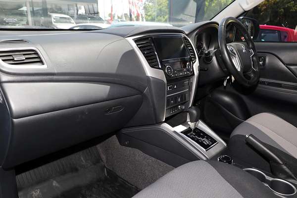 2023 Mitsubishi Triton GLX-R MR 4X4