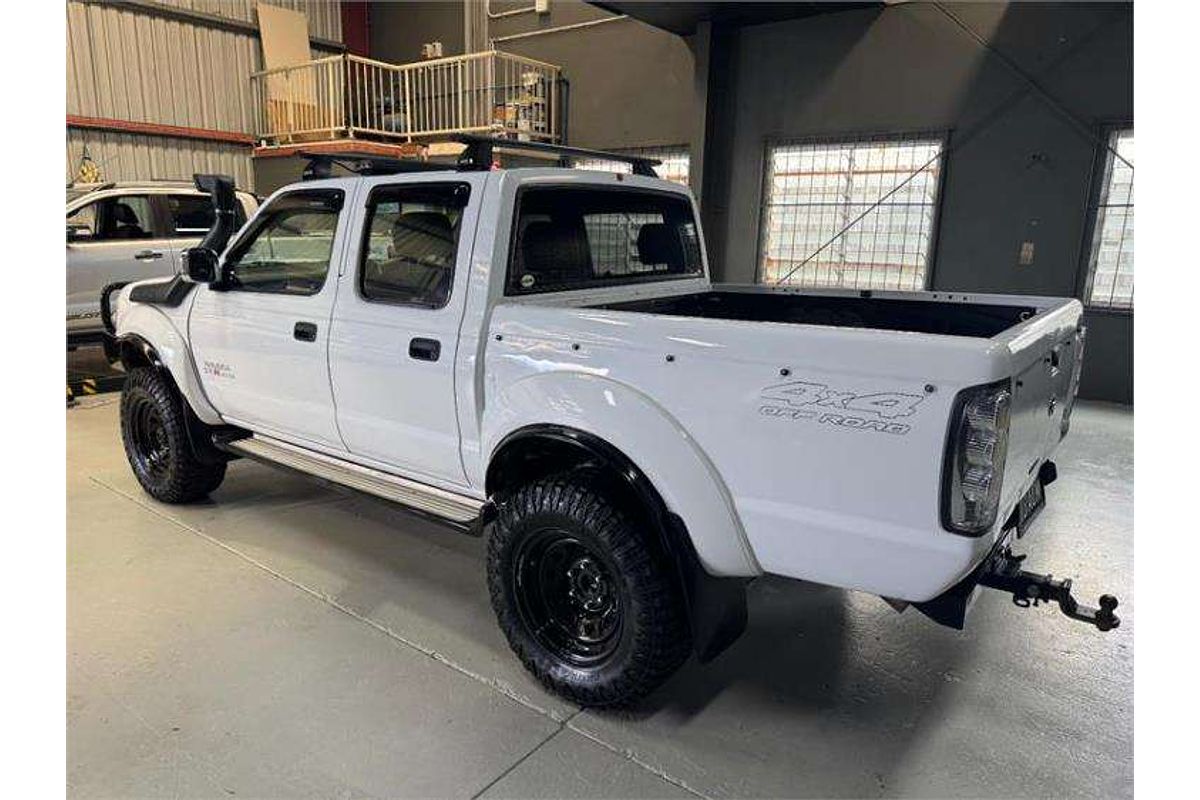 2010 Nissan Navara ST-R D22 4X4