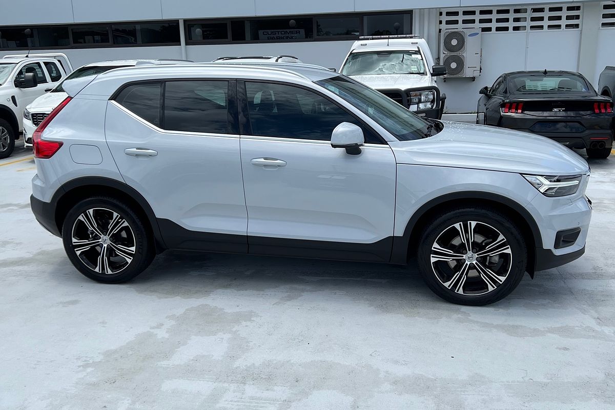 2022 Volvo XC40 T4 Inscription