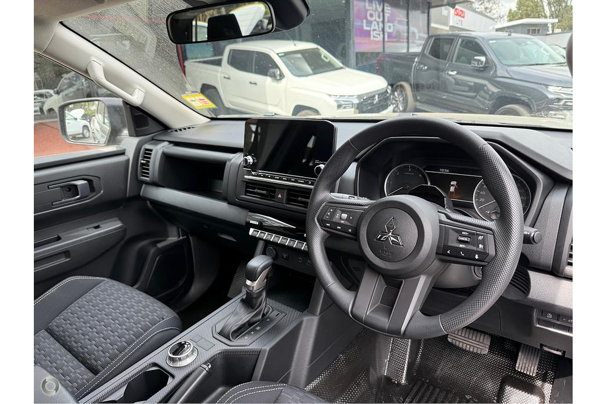 2024 Mitsubishi Triton GLX+ MV 4X4