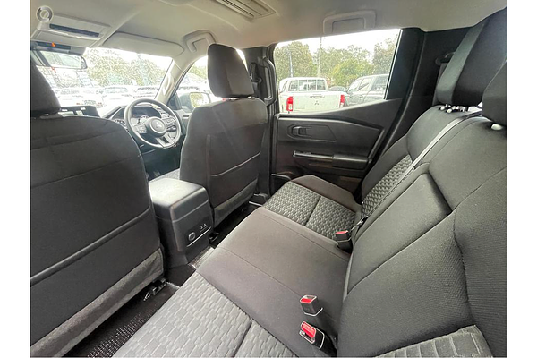 2024 Mitsubishi Triton GLX+ MV 4X4