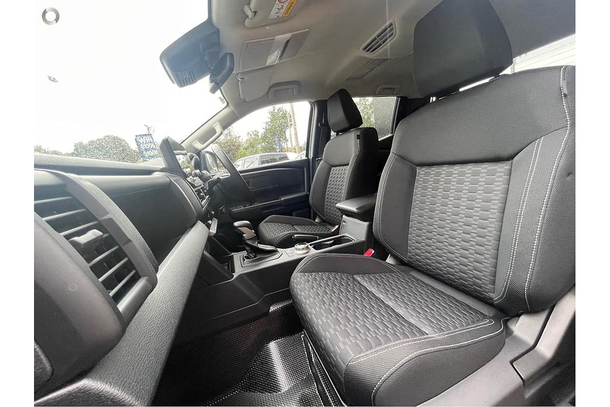 2024 Mitsubishi Triton GLX+ MV 4X4