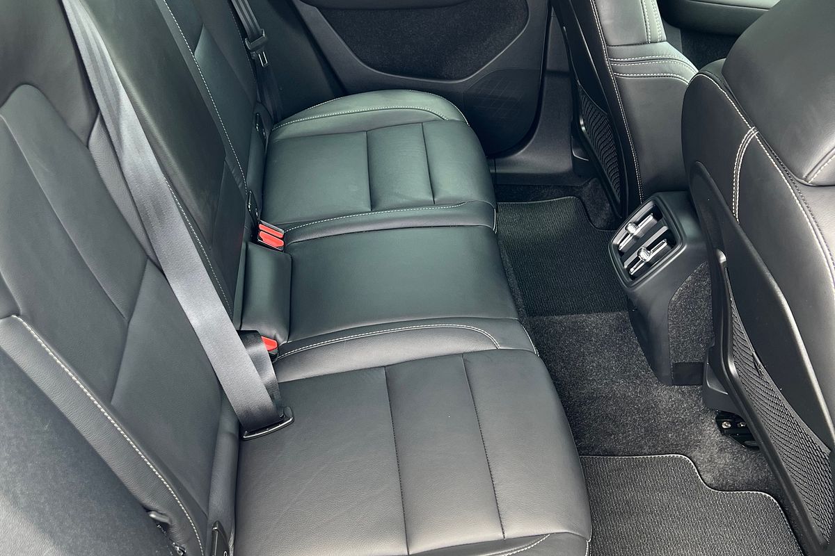 2022 Volvo XC40 T4 Inscription