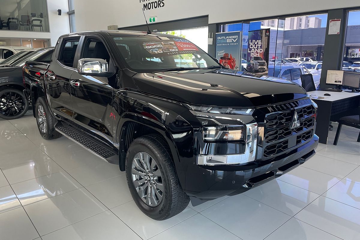 2024 Mitsubishi Triton GLS MV 4X4
