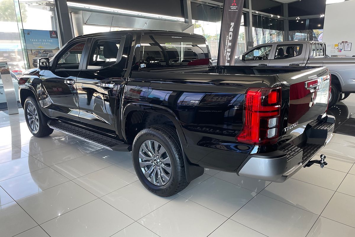 2024 Mitsubishi Triton GLS MV 4X4
