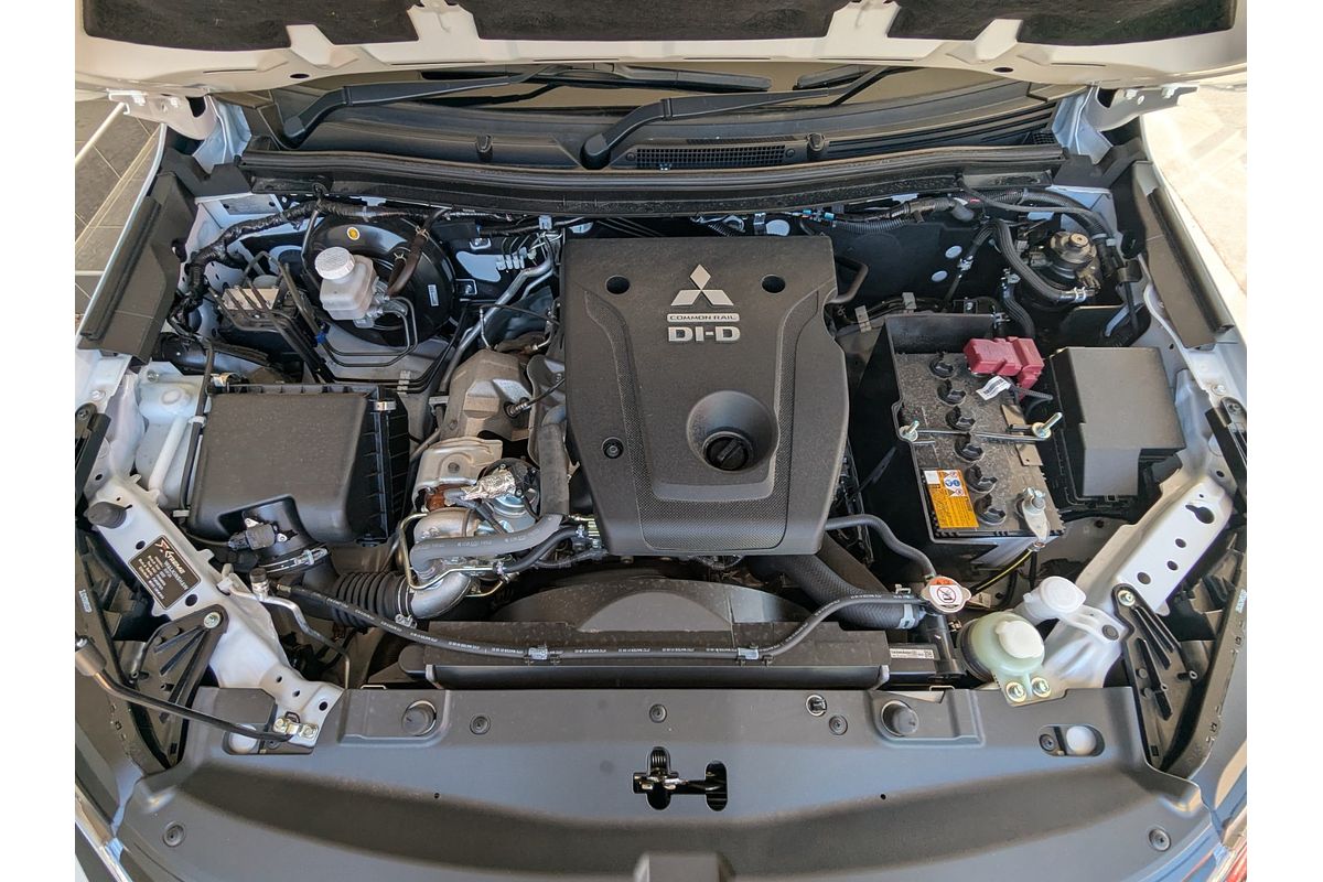 2023 Mitsubishi Triton GSR MR