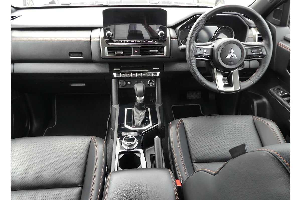 2024 Mitsubishi Triton GSR MV 4X4