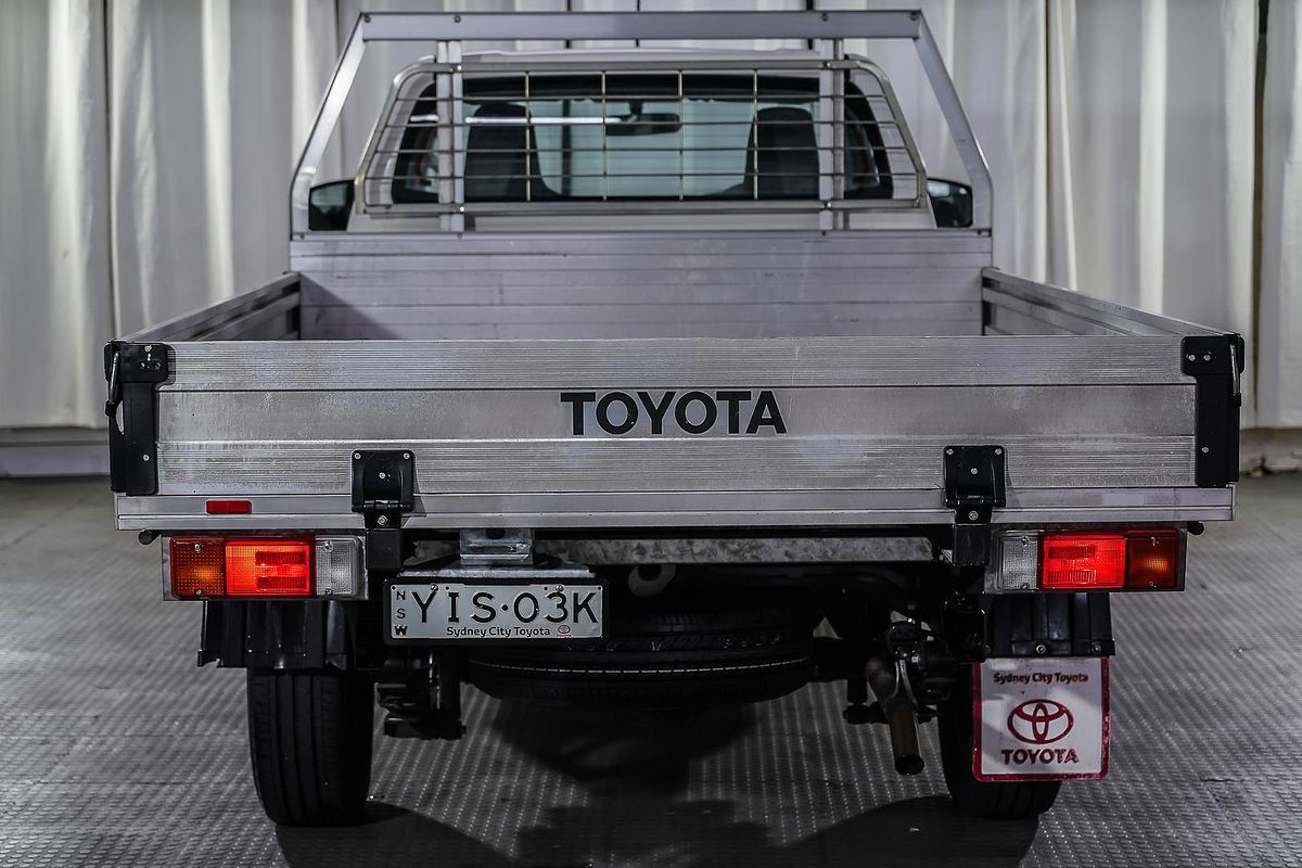 2018 Toyota Hilux Workmate TGN121R Rear Wheel Drive