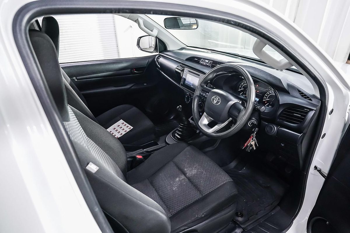 2018 Toyota Hilux Workmate TGN121R Rear Wheel Drive