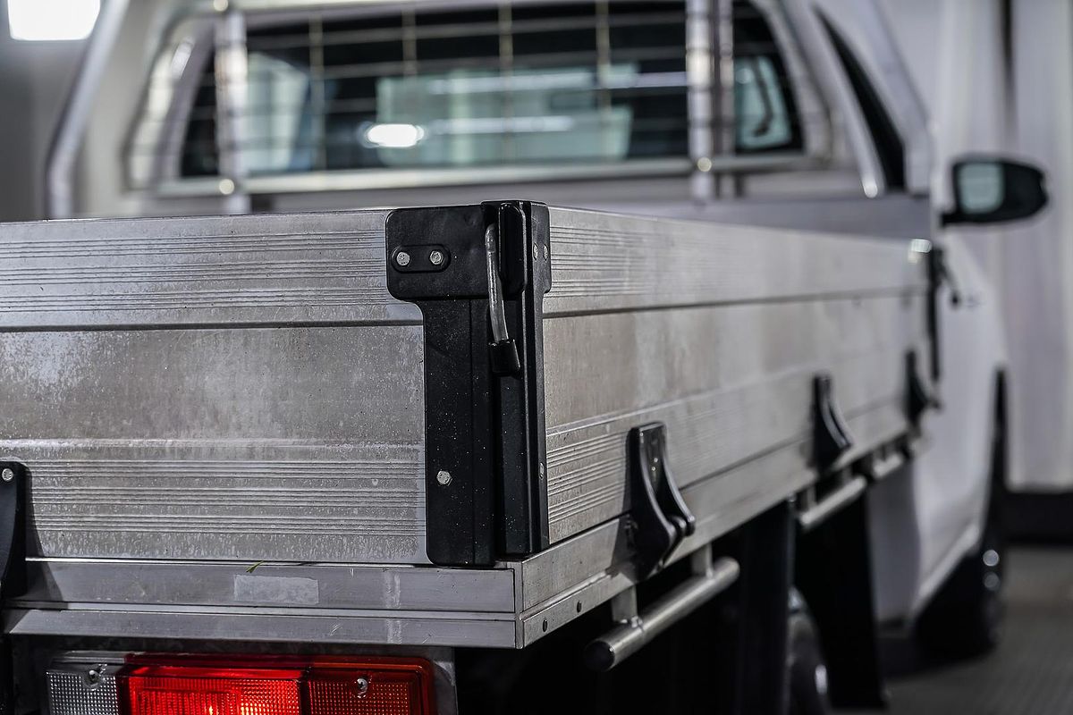 2018 Toyota Hilux Workmate TGN121R Rear Wheel Drive