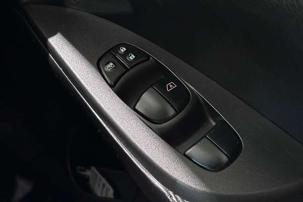 2013 Nissan Pulsar SSS C12