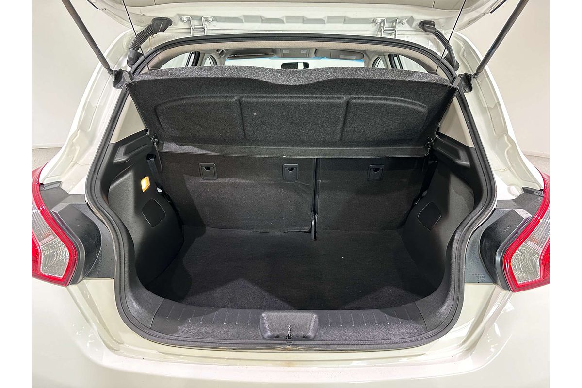 2013 Nissan Pulsar SSS C12